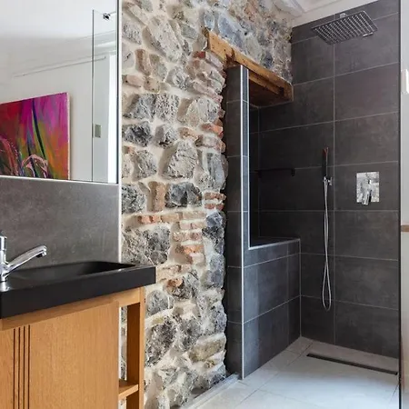 4-room Center - L'atmosphere Balneo *